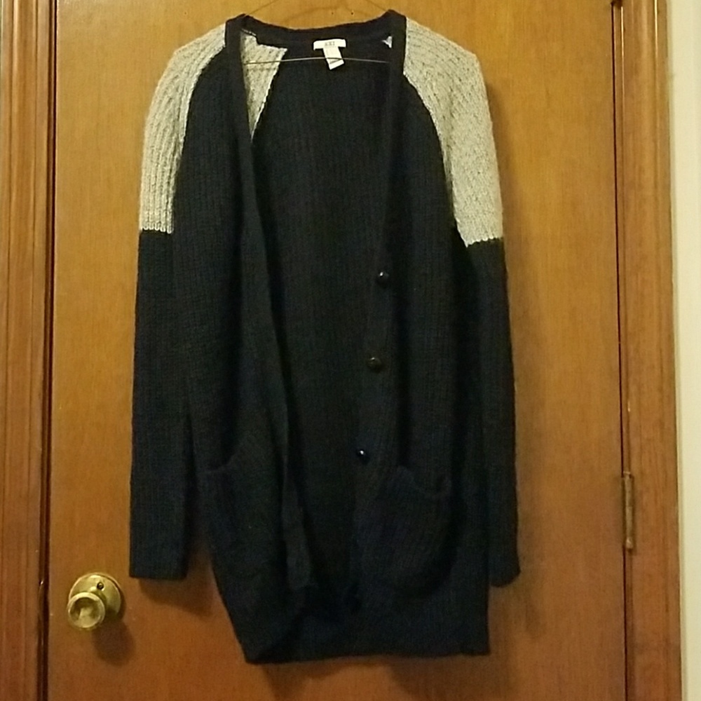 Knit cardigan
